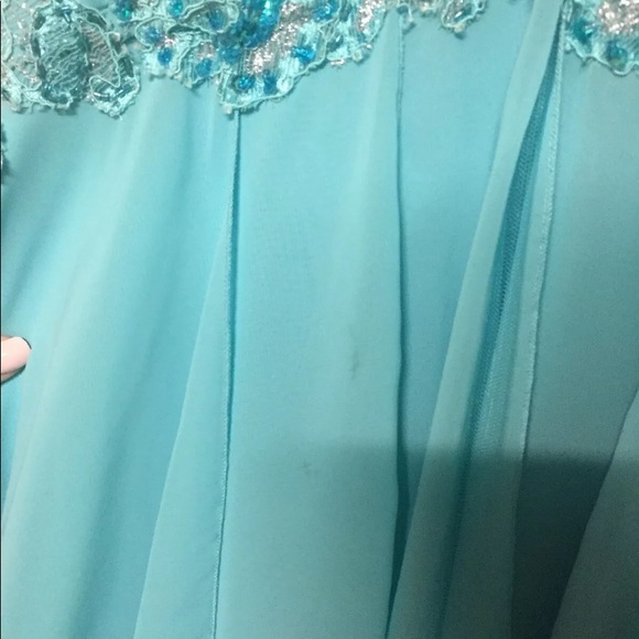•Alyce Designs• Turquoise Prom Dress - Picture 4 of 8